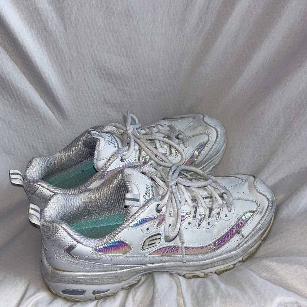 Skechers Silver and White Sneakers with Iridescent Detail